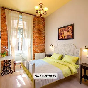 *** Hotel Post House Ukraine